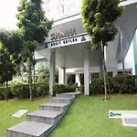 Suasana Lux Rooms