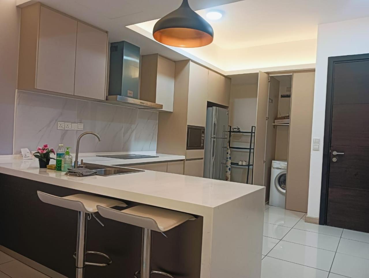 Suasana Lux Homestay